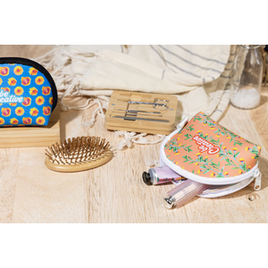 Fotografie k reklamnímu předmětu „kosmetická taštička z RPET na zakázku“