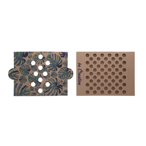 Fotografie k reklamnímu předmětu „stojánek na pera“