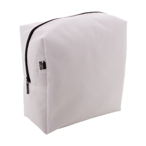 Fotografie k reklamnímu předmětu „kosmetická taštička na zakázku“