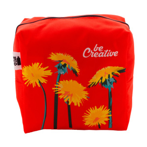 Fotografie k reklamnímu předmětu „kosmetická taštička na zakázku“