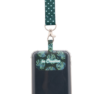 Fotografie k reklamnímu předmětu „lanyard RPET s držákem na mobilní telefon“