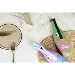 Fotografie k reklamnímu předmětu „chladící obal na láhev vína z RPET“