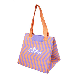 Fotografie k reklamnímu předmětu „chladicí taška na piknik na zakázku“