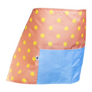 Fotografie k reklamnímu předmětu „zástěra pro číšníky z RPET na zakázku“