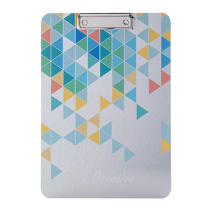 Fotografie k reklamnímu předmětu „podložka A4 na psaní s klipem na zakázku“