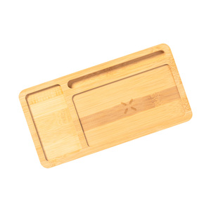 Fotografie k reklamnímu předmětu „oganizér s bezdrátovou nabíjčkou“