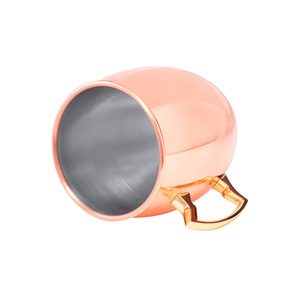 Fotografie k reklamnímu předmětu „hrnek na koktejl“