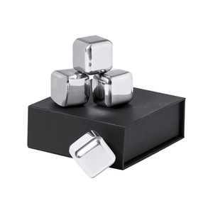 Fotografie k reklamnímu předmětu „sada chladích kostek“