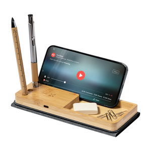 Fotografie k reklamnímu předmětu „podložka pod myš s bezdrátovou nabíječkou“