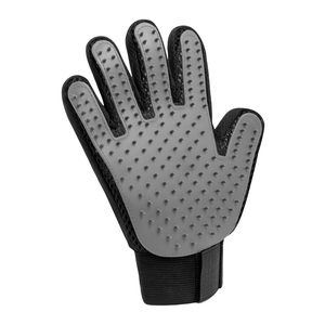 Fotografie reklamního předmětu „rukavice na vyčesávání srsti“