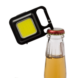 Fotografie k reklamnímu předmětu „otvírák na láhve se svítilnou“
