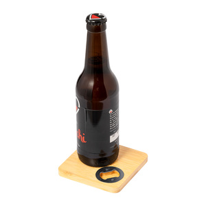 Fotografie k reklamnímu předmětu „tácek s otvírákem na láhve“
