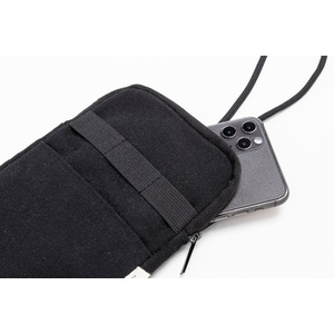 Fotografie k reklamnímu předmětu „taška přes rameno z recyklovaného plátna na telefon“