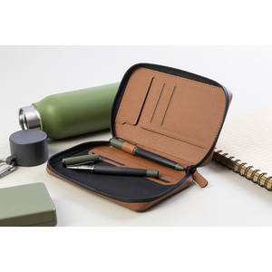 Fotografie k reklamnímu předmětu „cestovní organizér z RPU“