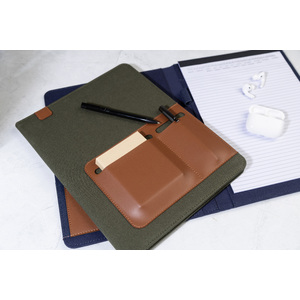 Fotografie k reklamnímu předmětu „složka na dokumenty z recyklovaného cavas“