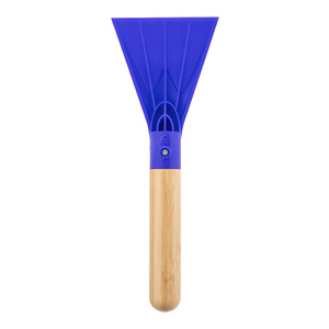 Fotografie k reklamnímu předmětu „škrabka na led RABS“