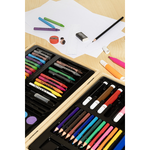 Fotografie k reklamnímu předmětu „sada pro kreslení a malování“