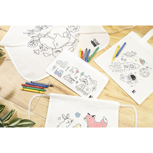 Fotografie k reklamnímu předmětu „RPET zástěra na vybarvení“