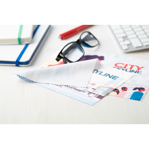 Fotografie k reklamnímu předmětu „hadřík na brýle“