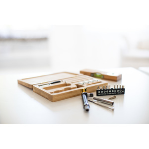 Fotografie k reklamnímu předmětu „sada nářadí“