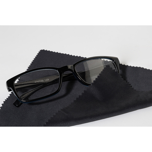 Fotografie k reklamnímu předmětu „sada na opravu brýlí“