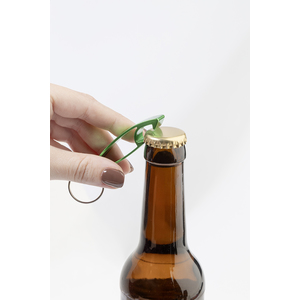 Fotografie k reklamnímu předmětu „přívěsek na klíče s otvírákem na lahve“