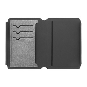 Fotografie k reklamnímu předmětu „pouzdro na pas RPU“