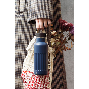 Fotografie k reklamnímu předmětu „izolovaná láhev“