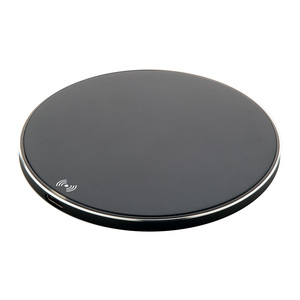 Fotografie k reklamnímu předmětu „bezdrátová nabíječka“