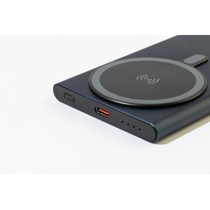 Fotografie k reklamnímu předmětu „power banka“