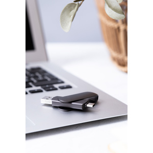 Fotografie k reklamnímu předmětu „OTG USB flash disk“