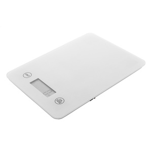 Fotografie k reklamnímu předmětu „dobíjecí kuchyňská váha“