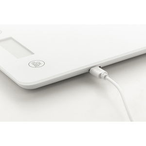 Fotografie k reklamnímu předmětu „dobíjecí kuchyňská váha“