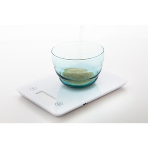 Fotografie k reklamnímu předmětu „dobíjecí kuchyňská váha“