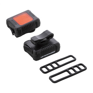 Fotografie k reklamnímu předmětu „sada dobíjecích světel na kolo“