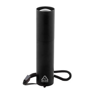 Fotografie k reklamnímu předmětu „dobíjecí svítilna z recyklovaného hliníku“