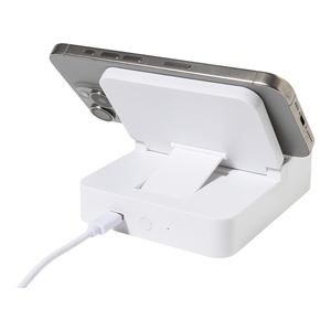 Fotografie k reklamnímu předmětu „bezdrátová nabíječka s reproduktorem RABS“