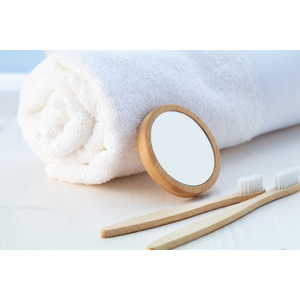 Fotografie k reklamnímu předmětu „kapesní zrcátko“