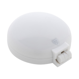 Fotografie k reklamnímu předmětu „kartáč na vlasy RABS se zrcátkem“