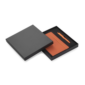 Fotografie k reklamnímu předmětu „Prémiová dárková krabička KAJERO“