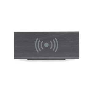 Fotografie k reklamnímu předmětu „Stolní hodiny s bezdrátovou indukční nabíječkou CORNELL“