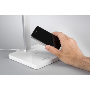 Fotografie k reklamnímu předmětu „Lampička s indukční nabíječkou VELIA“