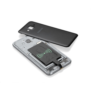 Fotografie k reklamnímu předmětu „Micro USB adaptér s funkcí indukčního nabíjení INDO“