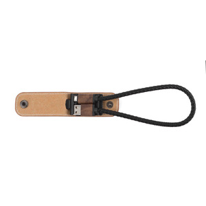 Fotografie k reklamnímu předmětu „USB kabel WEST“