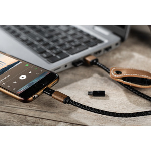 Fotografie k reklamnímu předmětu „USB kabel WEST“