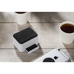 Fotografie k reklamnímu předmětu „Bezdrátový reproduktor LOUNGE“