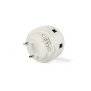 Fotografie k reklamnímu předmětu „USB nástěnná nabíječka s noční lampou NOTTO“