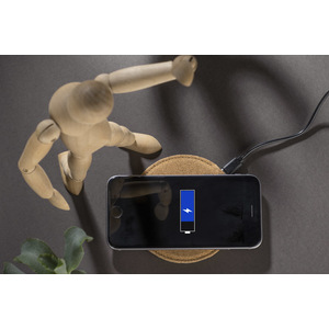 Fotografie k reklamnímu předmětu „Indukční nabíječka QUERK“