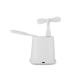 Fotografie k reklamnímu předmětu „Stoján na psací potřeby s indukční nabíječkou BERGO“