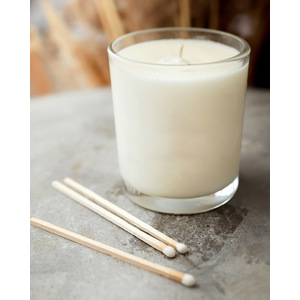 Fotografie k reklamnímu předmětu „Sójová svíčka 170 g - Plum & Patchouli - VERA YOUNG“
